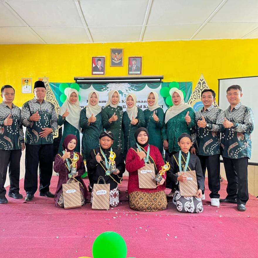 Pengumuman Kelulusan dan Penyerahan Kembali Siswa Kelas VI SD Negeri Selo